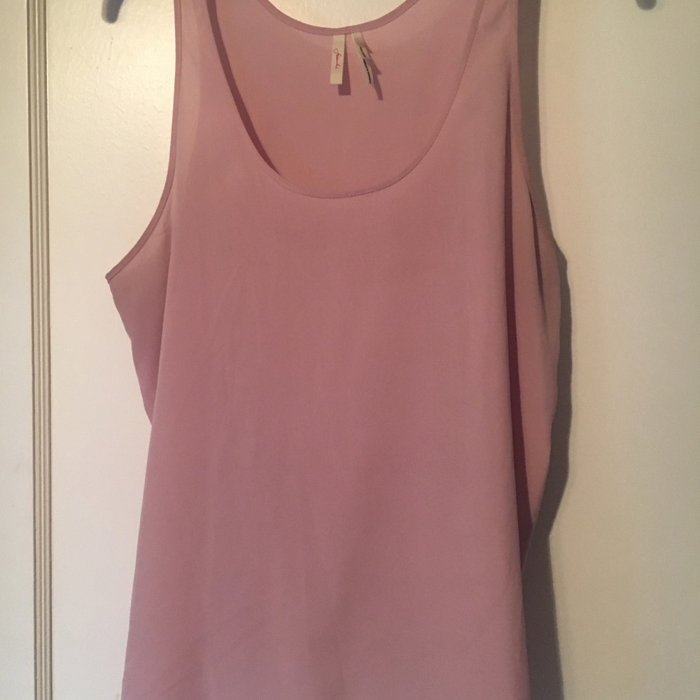 Flowy light weigh tank